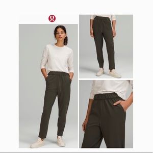 Lululemon 🍋 Stretch High-Rise Pant 7/8 Length